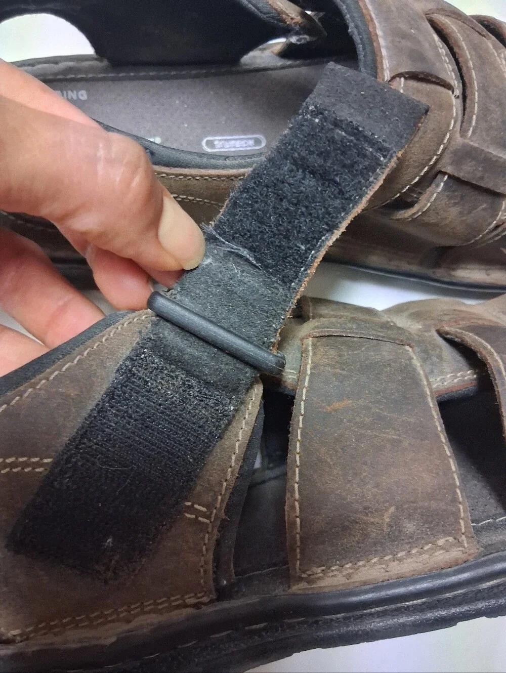 Rockport Brown Leather Fisherman-Style Men's Sandals Size 12 Preowned